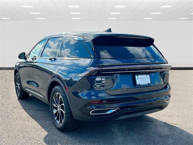 new 2024 Lincoln Nautilus car, priced at $56,311