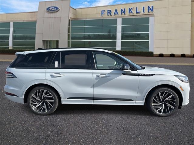 new 2025 Lincoln Aviator car, priced at $87,123