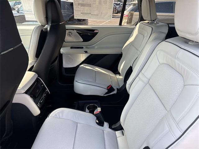 new 2025 Lincoln Aviator car, priced at $87,123