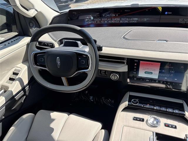 new 2025 Lincoln Navigator car, priced at $104,340