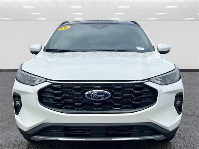 new 2025 Ford Escape car, priced at $35,909