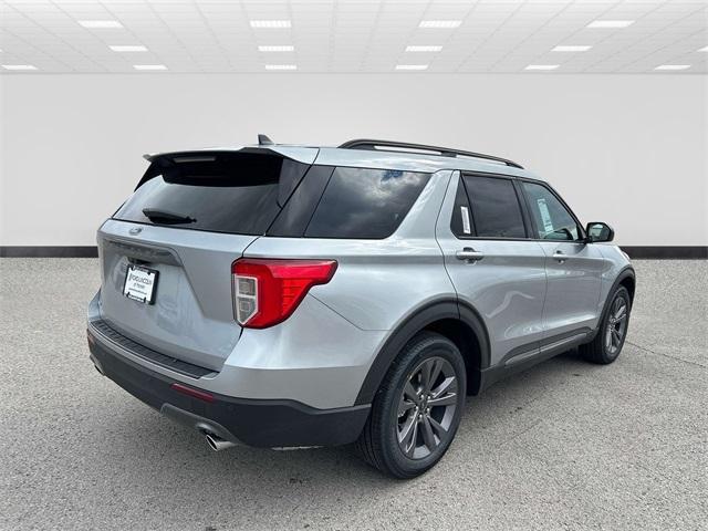 new 2024 Ford Explorer car, priced at $42,348