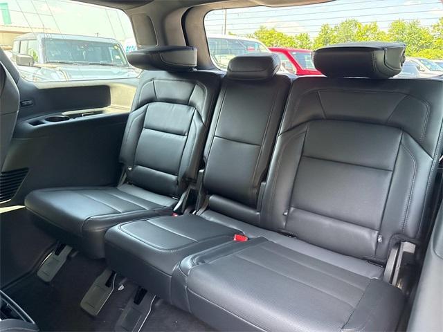 new 2025 Lincoln Navigator car, priced at $110,390