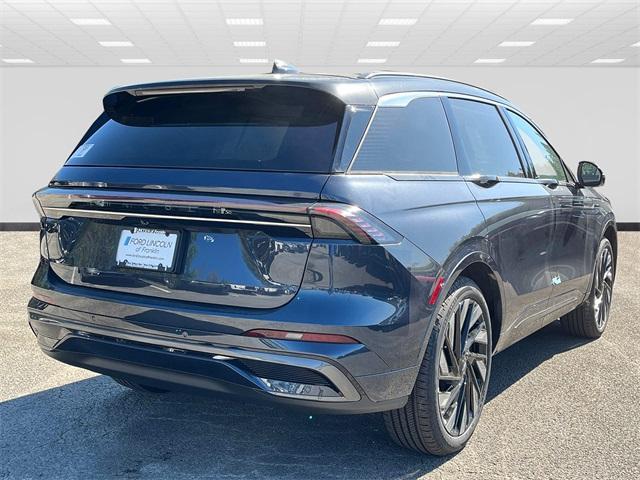 new 2024 Lincoln Nautilus car, priced at $75,067