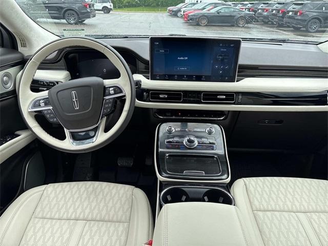 used 2022 Lincoln Nautilus car, priced at $46,658