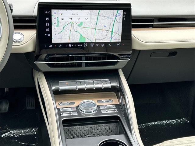 new 2025 Lincoln Nautilus car, priced at $67,534