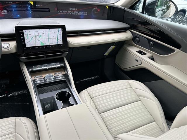 new 2025 Lincoln Nautilus car, priced at $67,534