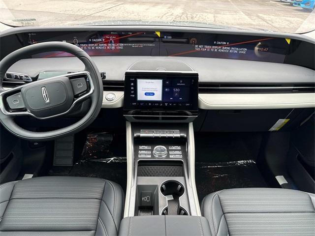 new 2025 Lincoln Nautilus car, priced at $60,740