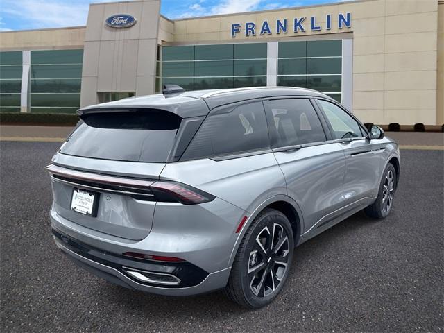 new 2025 Lincoln Nautilus car, priced at $60,740