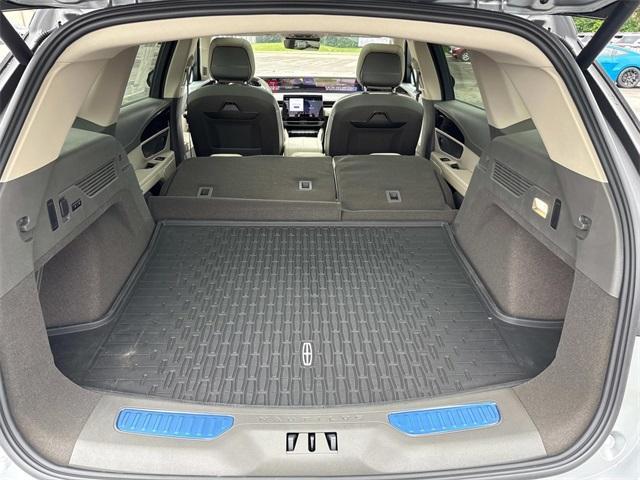 new 2025 Lincoln Nautilus car, priced at $62,182