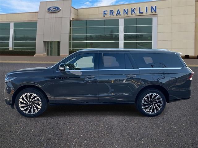 new 2025 Lincoln Navigator L car, priced at $124,190