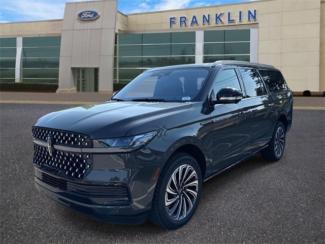 new 2025 Lincoln Navigator L car, priced at $124,190