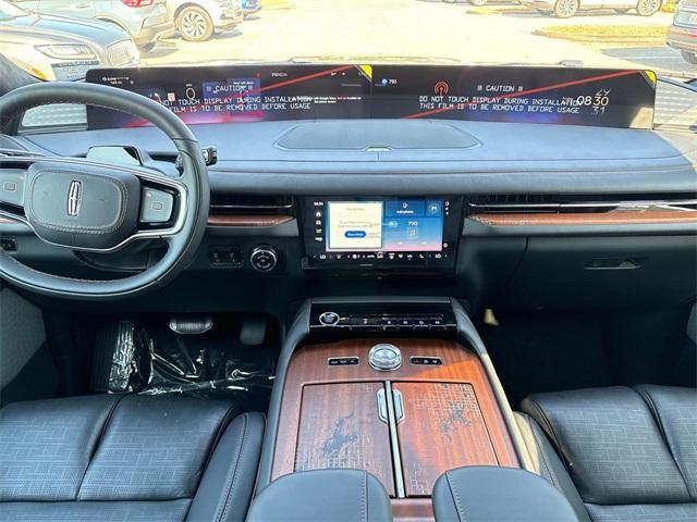 new 2025 Lincoln Navigator L car, priced at $124,190
