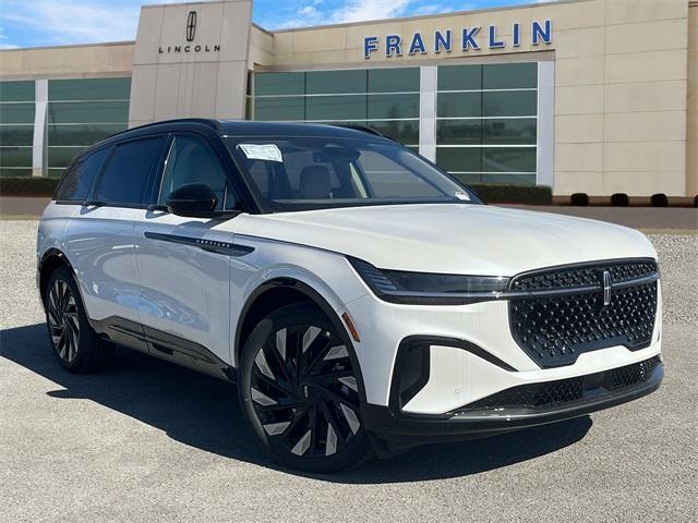 new 2025 Lincoln Nautilus car, priced at $62,902