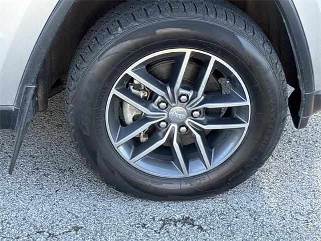 used 2018 Jeep Grand Cherokee car, priced at $19,980
