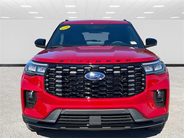 new 2025 Ford Explorer car, priced at $49,360