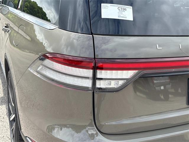new 2025 Lincoln Aviator car, priced at $76,048