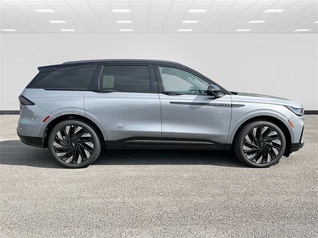 new 2024 Lincoln Nautilus car, priced at $61,603