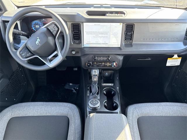 new 2025 Ford Bronco car, priced at $42,575
