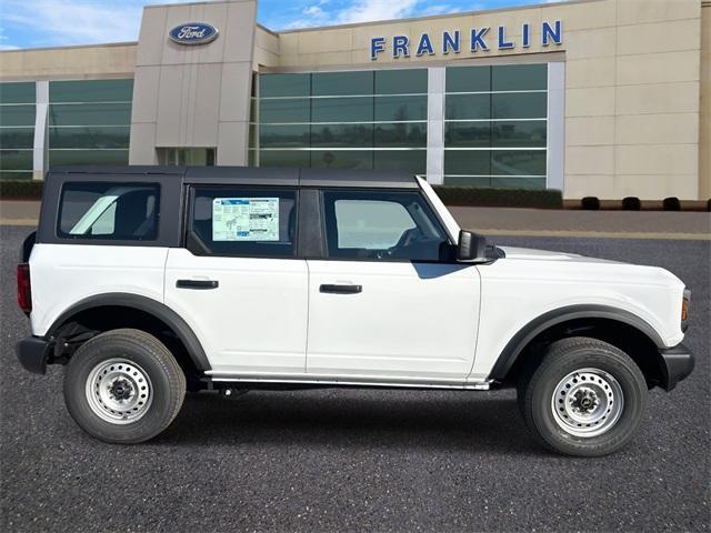 new 2025 Ford Bronco car, priced at $42,575