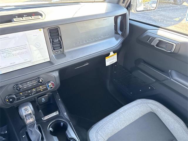 new 2025 Ford Bronco car, priced at $42,575