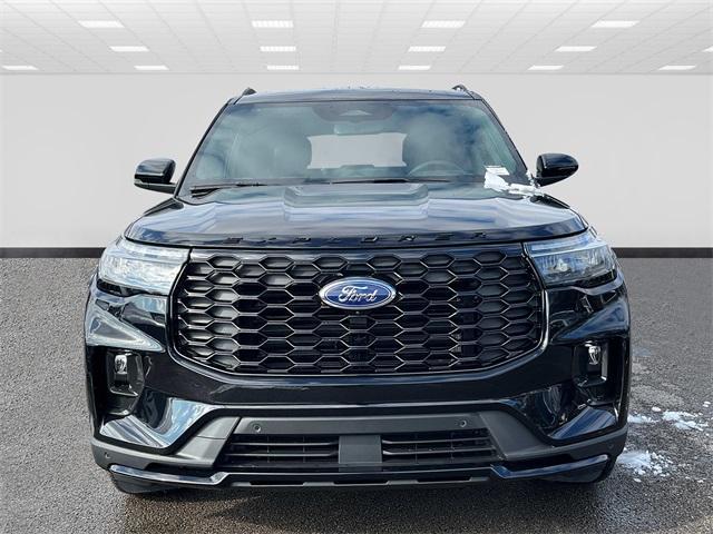 new 2025 Ford Explorer car, priced at $45,123