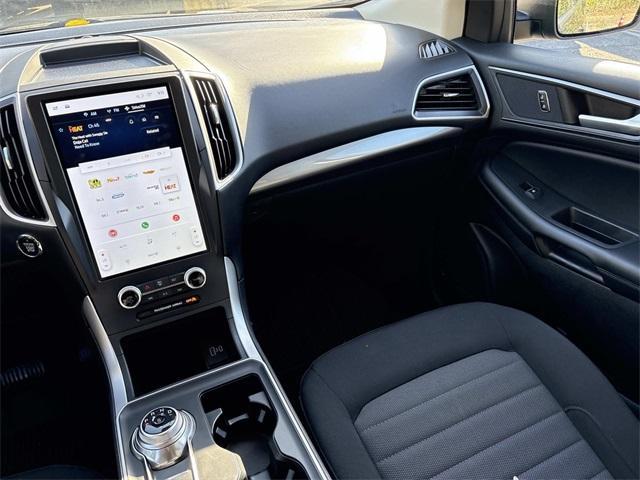 used 2024 Ford Edge car, priced at $26,260