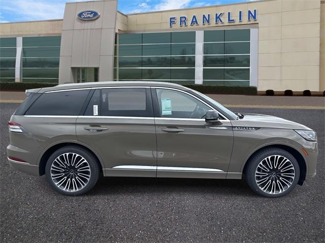 new 2025 Lincoln Aviator car, priced at $84,894