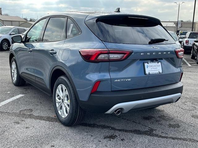 new 2025 Ford Escape car, priced at $31,615