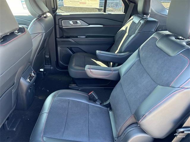 new 2025 Ford Explorer car, priced at $56,304