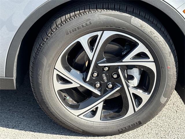 new 2025 Lincoln Nautilus car, priced at $55,964