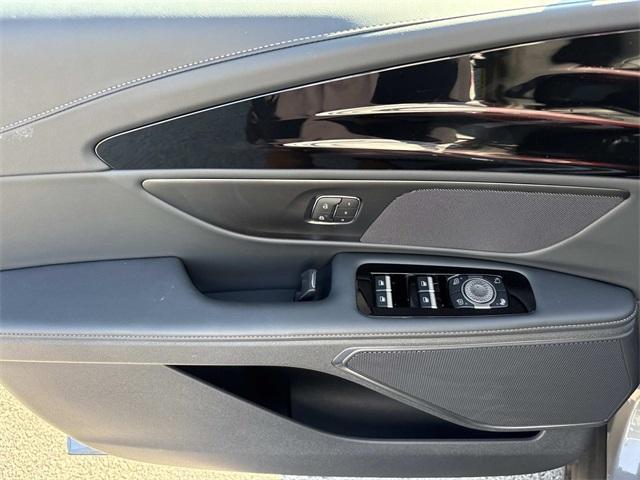 new 2025 Lincoln Nautilus car, priced at $55,964