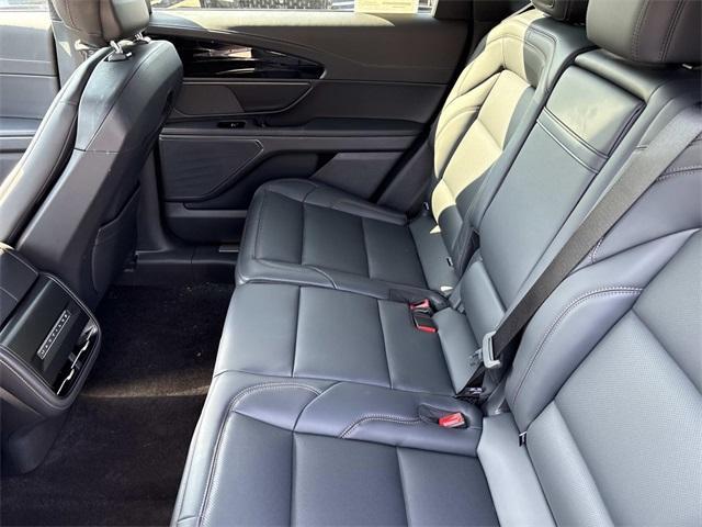 new 2025 Lincoln Nautilus car, priced at $55,964