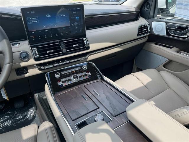 new 2024 Lincoln Navigator L car, priced at $105,510