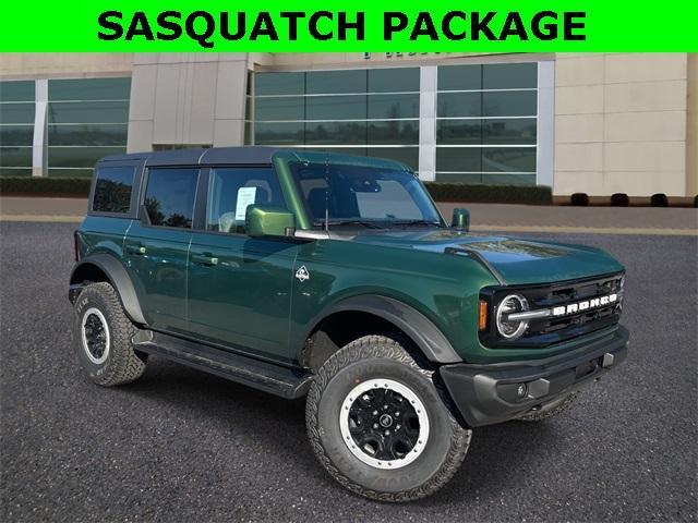 new 2025 Ford Bronco car, priced at $52,274