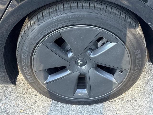 used 2021 Tesla Model 3 car, priced at $25,250