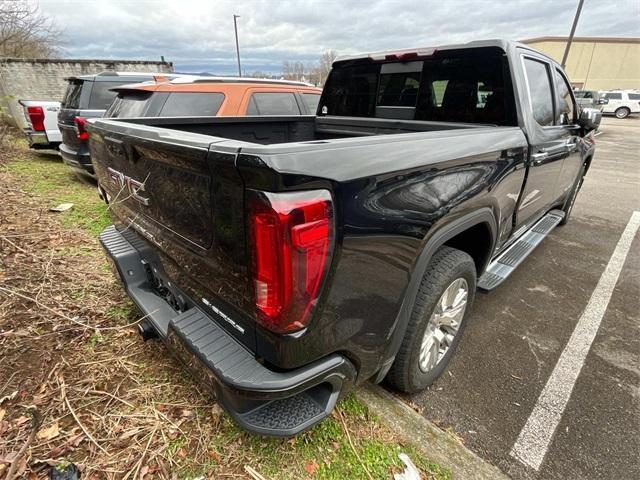 used 2022 GMC Sierra 1500 car, priced at $45,204