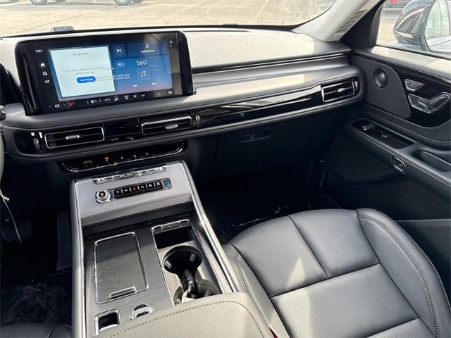new 2025 Lincoln Aviator car, priced at $60,326