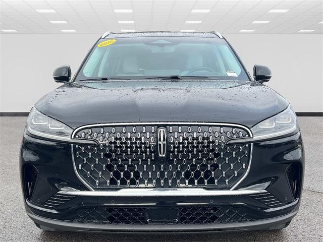 new 2025 Lincoln Aviator car, priced at $71,175