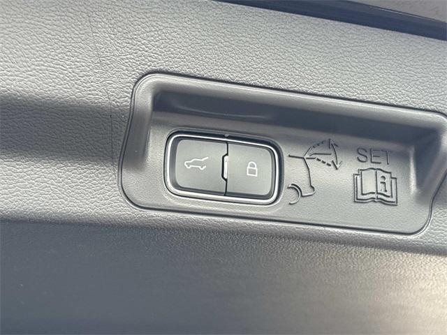 new 2025 Ford Explorer car, priced at $57,526