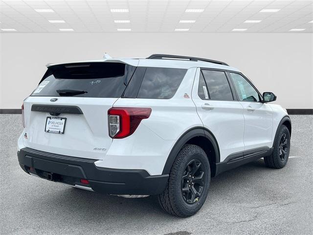 new 2024 Ford Explorer car, priced at $50,361