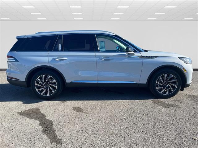 new 2025 Lincoln Aviator car, priced at $61,275