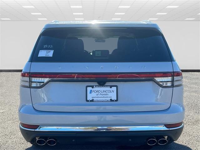 new 2025 Lincoln Aviator car, priced at $61,275