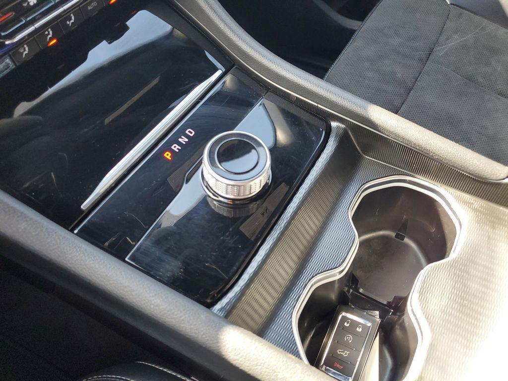 used 2024 Jeep Grand Cherokee L car, priced at $30,144