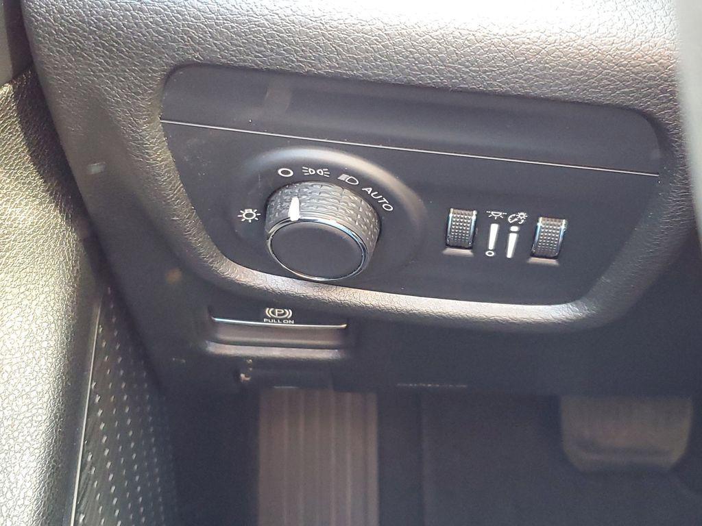 used 2024 Jeep Grand Cherokee L car, priced at $30,144