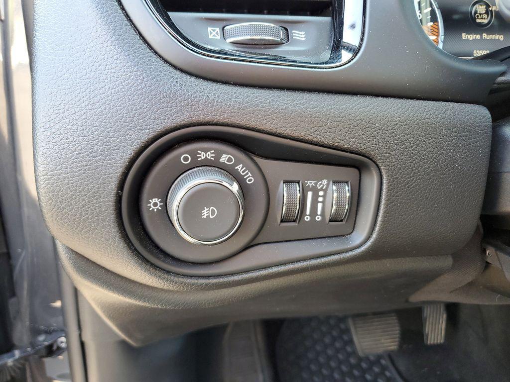used 2022 Jeep Renegade car, priced at $19,000