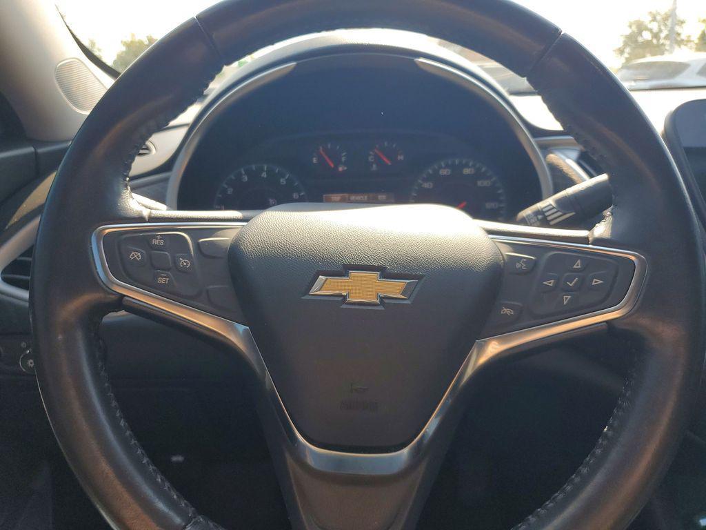 used 2021 Chevrolet Malibu car, priced at $19,235