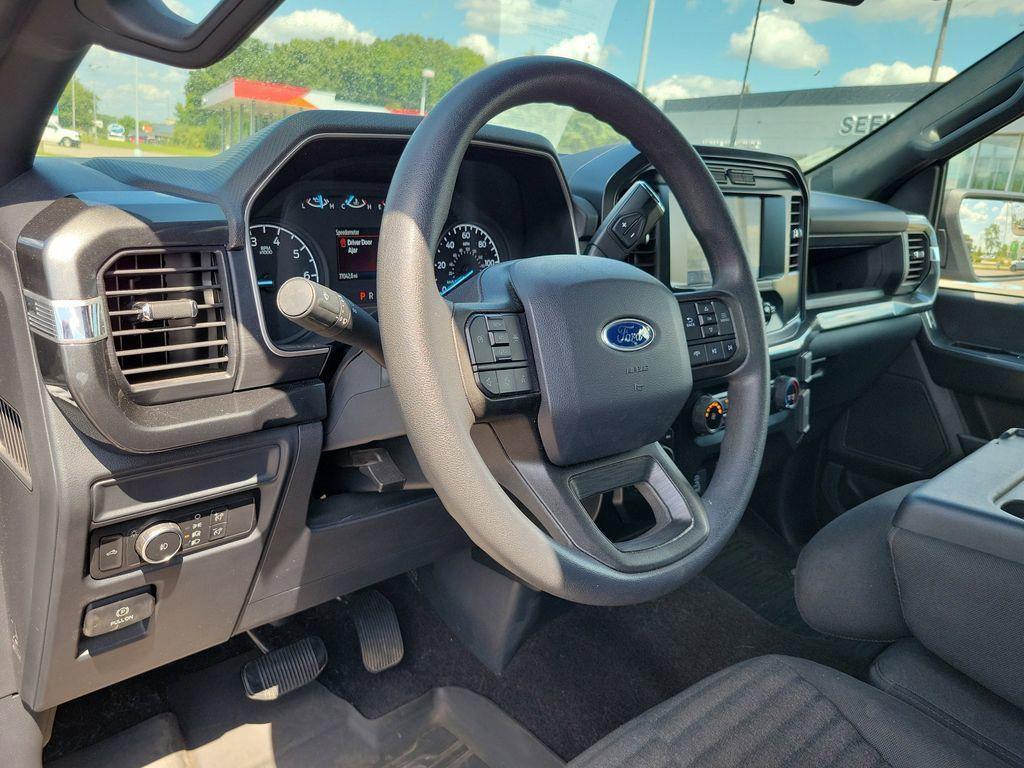 used 2022 Ford F-150 car, priced at $29,995