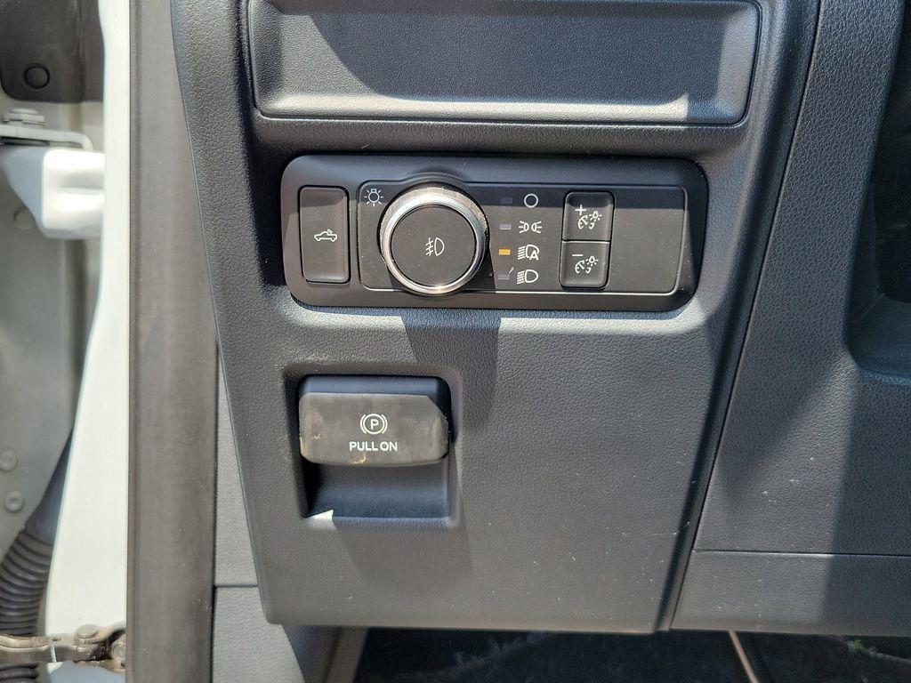 used 2022 Ford F-150 car, priced at $29,995
