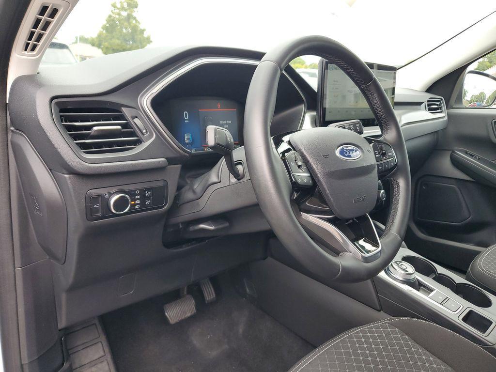 used 2023 Ford Escape car, priced at $24,495